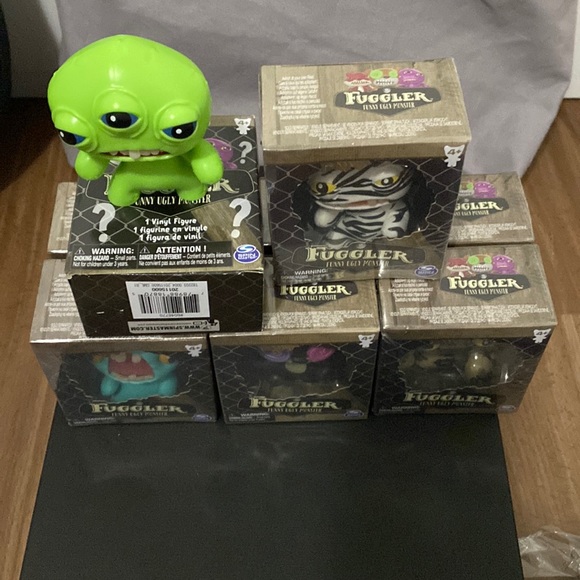 fuggler Other - Fugglers ( group of 7 + 1)